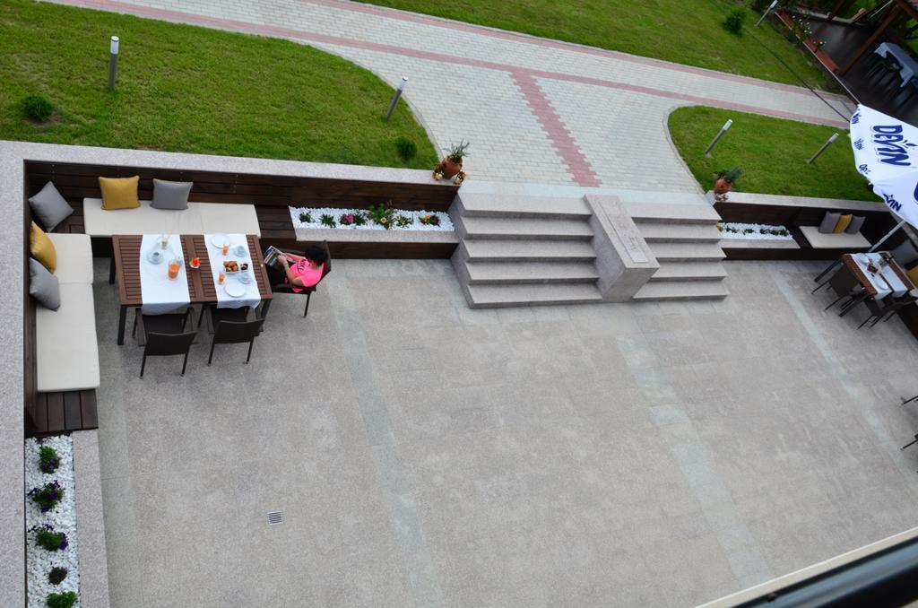 Guesthouse Green Fields Garmen Exterior foto